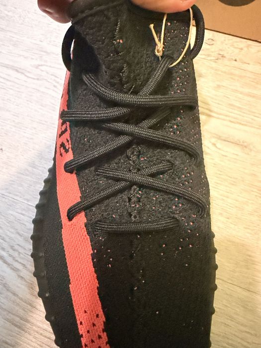 Yeezy Boost 350 V2 "Core Black Red"
