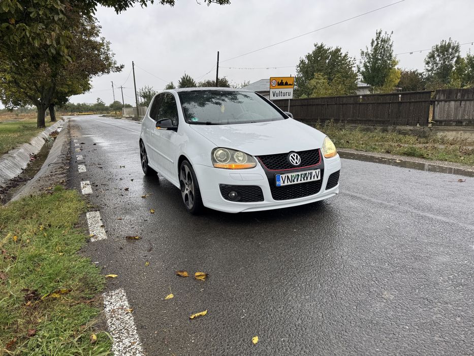 Volkswagen Golf 2007 diesel, 5.391 € — imagine 2