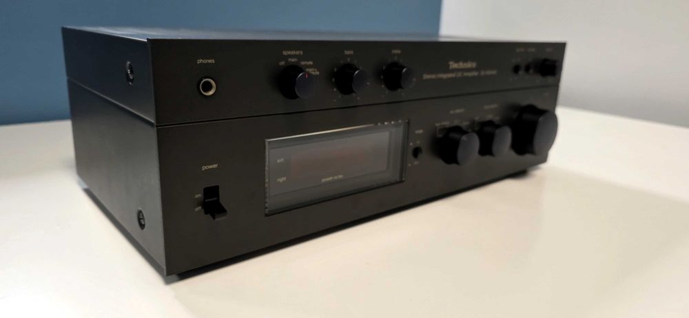 Amplificator Technics SU 8044K