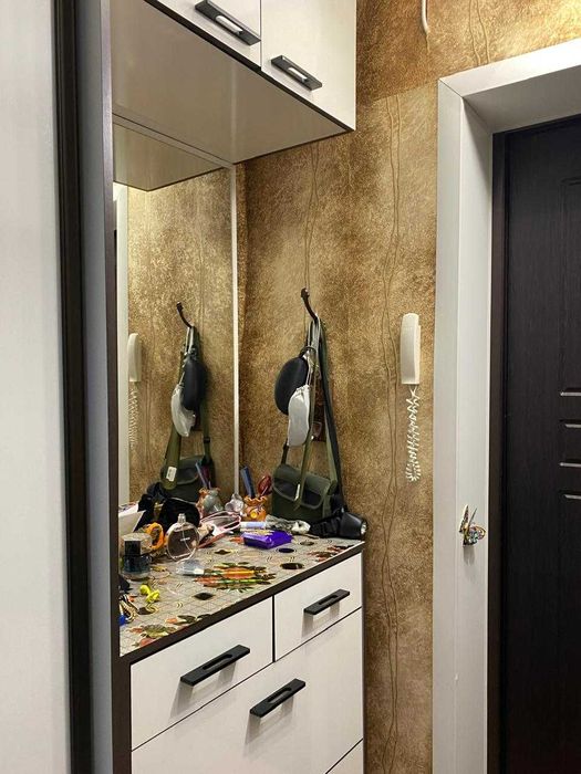 Продам квартиру в 5 микрорайоне