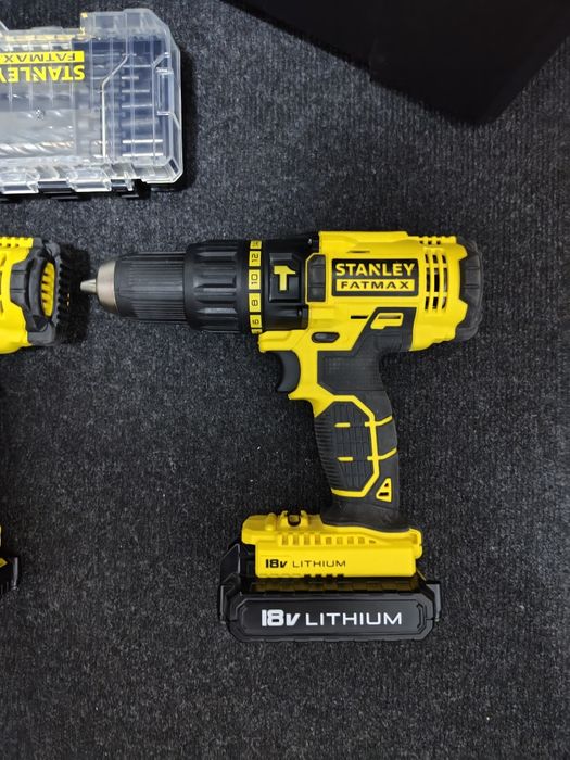 Vând scule Stanley +  Infiletanta Worx