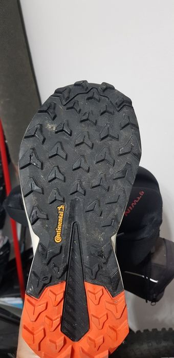 Vand adidași goretex adidas