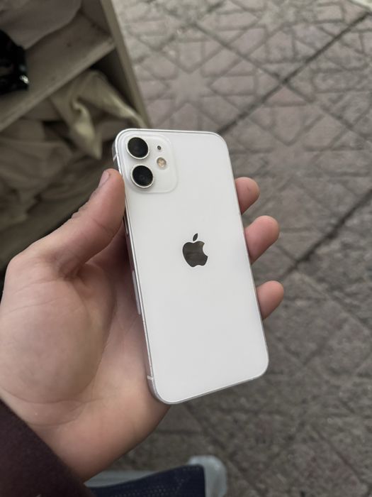Iphone 12 mini 83% Radnoy