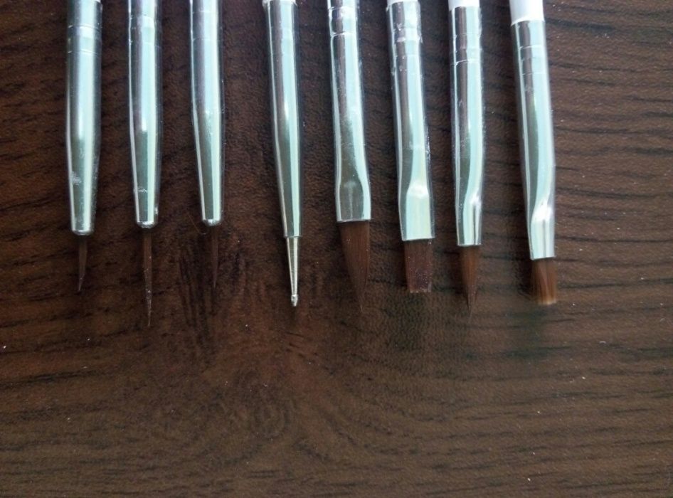 8 четки за декорация на маникюр