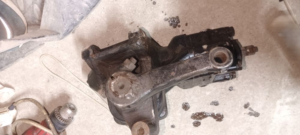 Продам запчасти на BMW e34