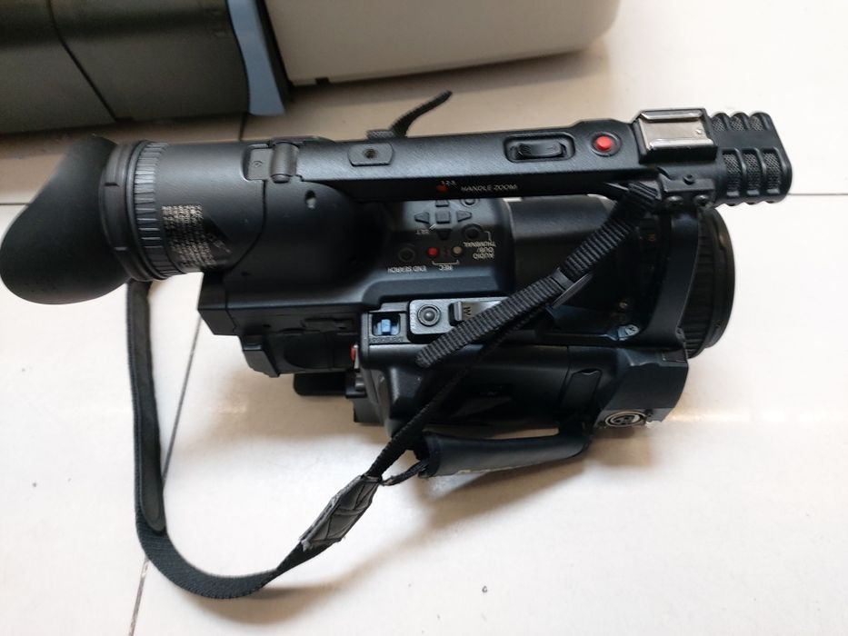camera video profesionala Panasonic P2