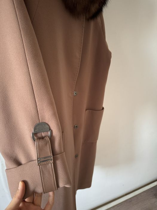 Пальто продам