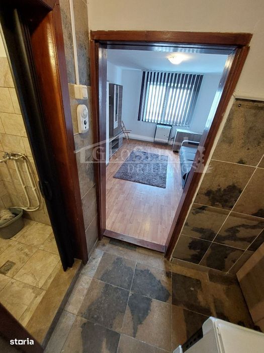 Vânzare Garsonieră Bulevardul Muncii zona Sinterom