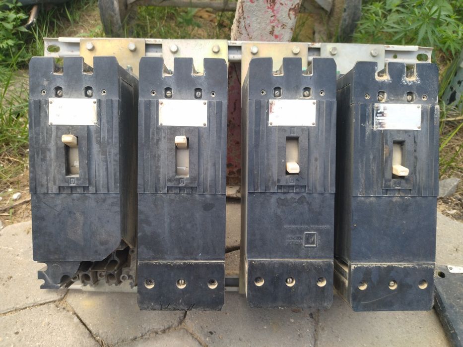 Рубильник автомат прибор продам