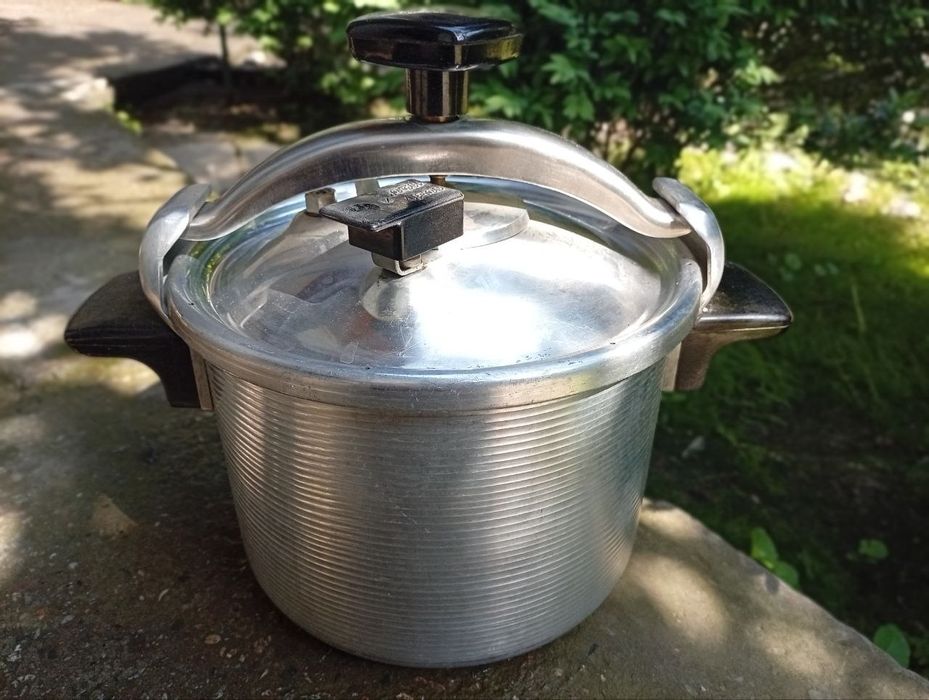 Скороварка Салтанат в отличном состоянии