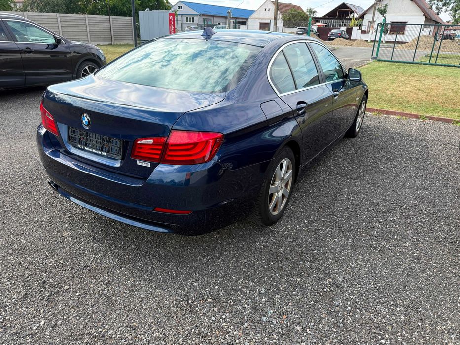 BMW 5 Series 2011 — imagine 4