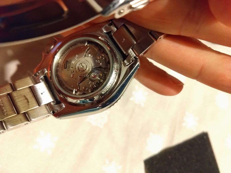 Часовник Seiko SRPG47K1