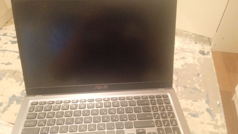 Ноутбук новый асус