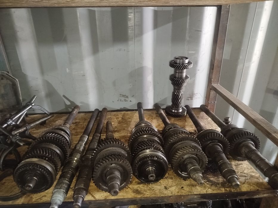 Запчасти на каробку газель