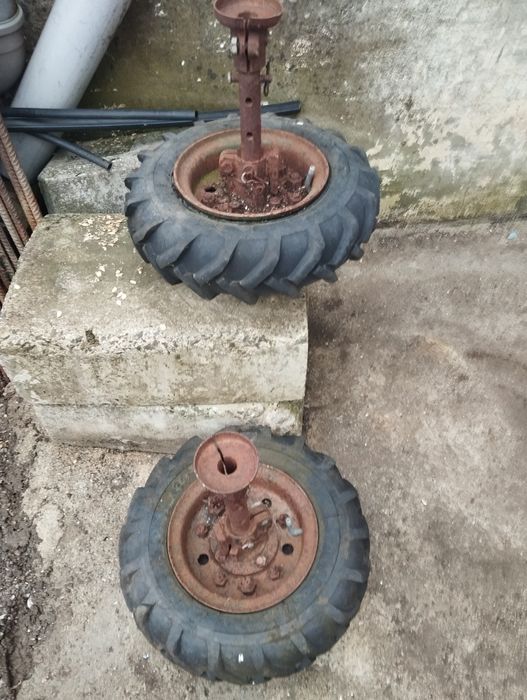 Гуми за волга ВАЗ 14 и 16 цола Опел вектра