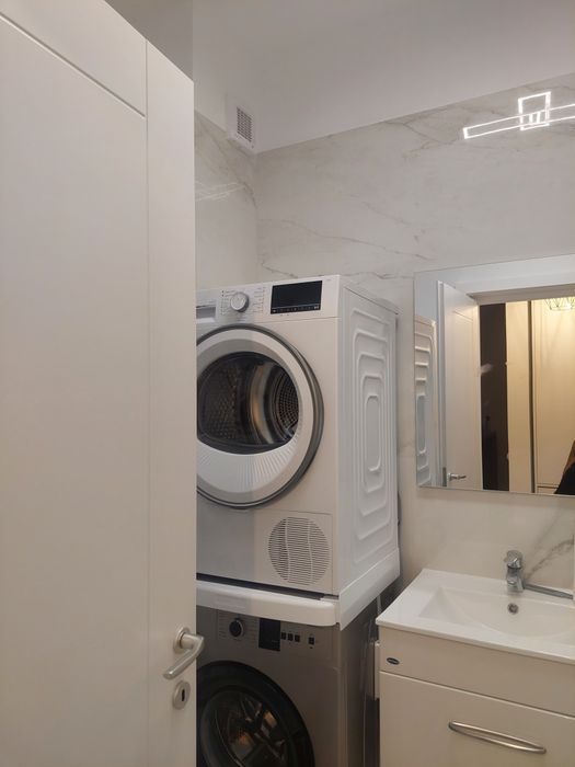 Apartament 2 camere, bloc nou prima închiriere