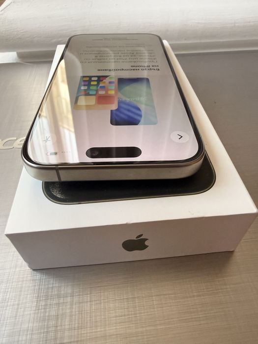 iPhone 15 Pro 256GB Natural Titanium в отлично състояние