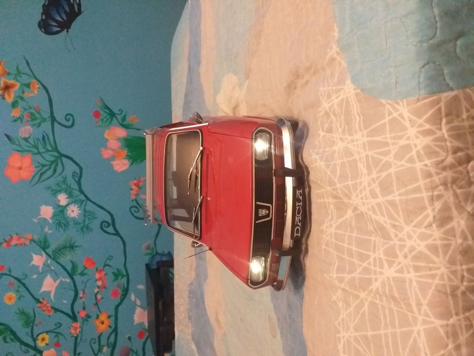 Macheta dacia 1300 la scara 1:8