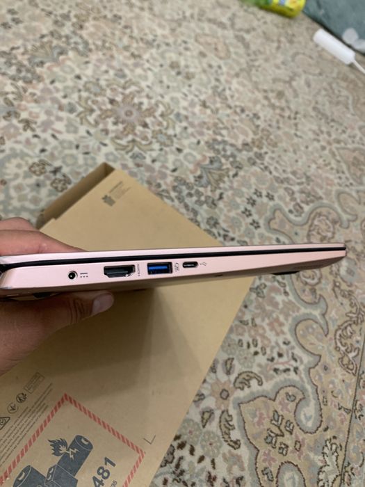 Ноутбук aser.