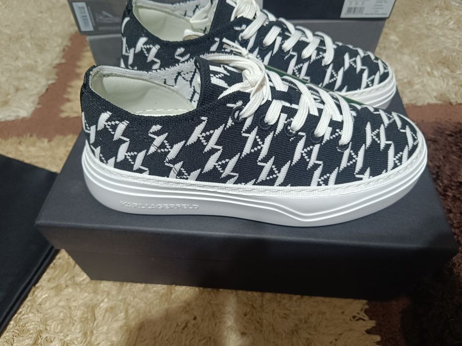 Adidași Karl Lagerfeld