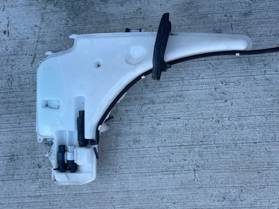 Vas lichid parbriz Bmw X1 E84 cod 2992304
