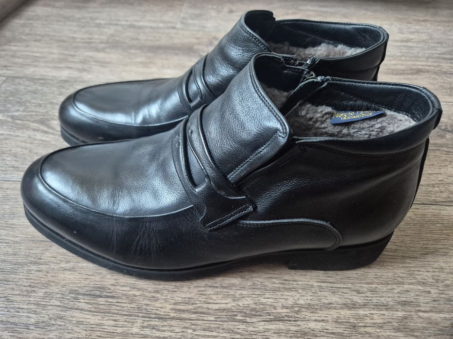 Продам зимние полуботинки