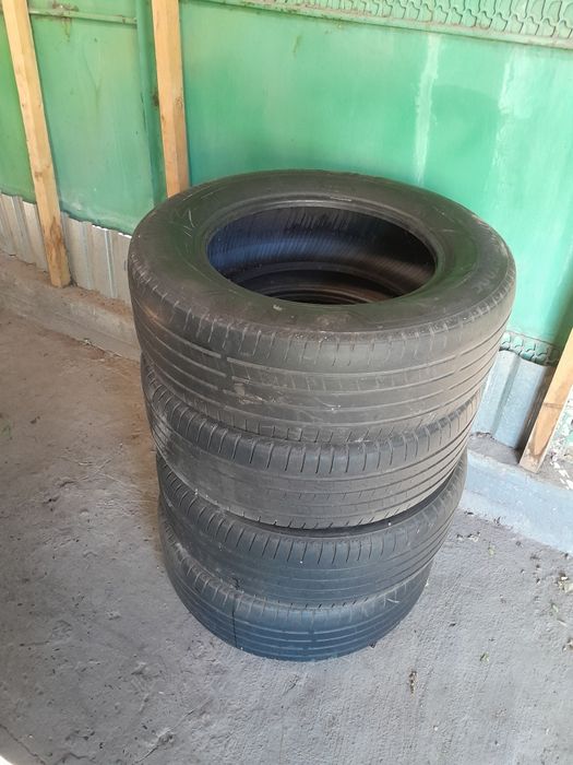 Продам 4 баллона