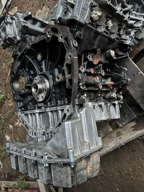 двигатель jeep grand cherokee wk2  crd дизель