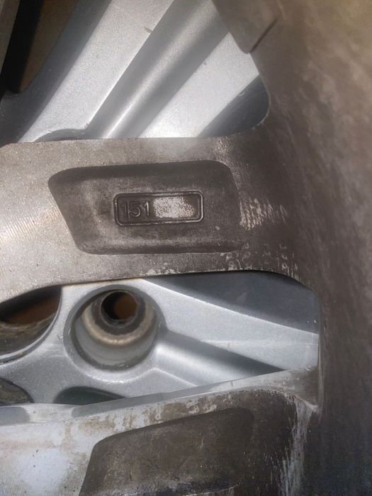 Продам диски 17 размер