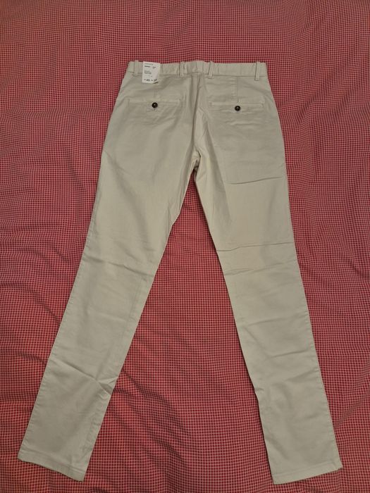 Pantaloni chino bej pentru barbati, marca Mango, marimea 40 (31), noi
