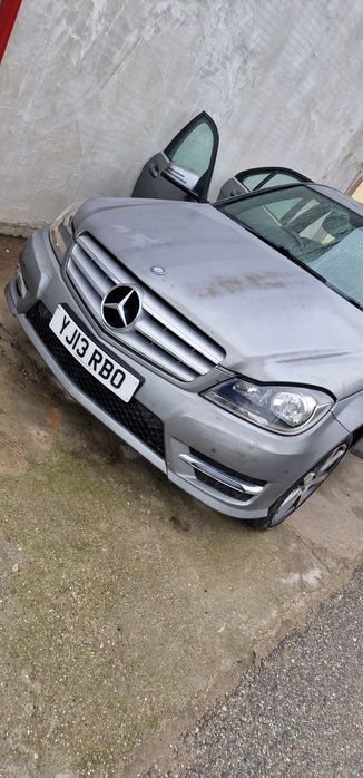 Bara fata Mercedes w204 AMG facelift  Mercedes c class AMG
