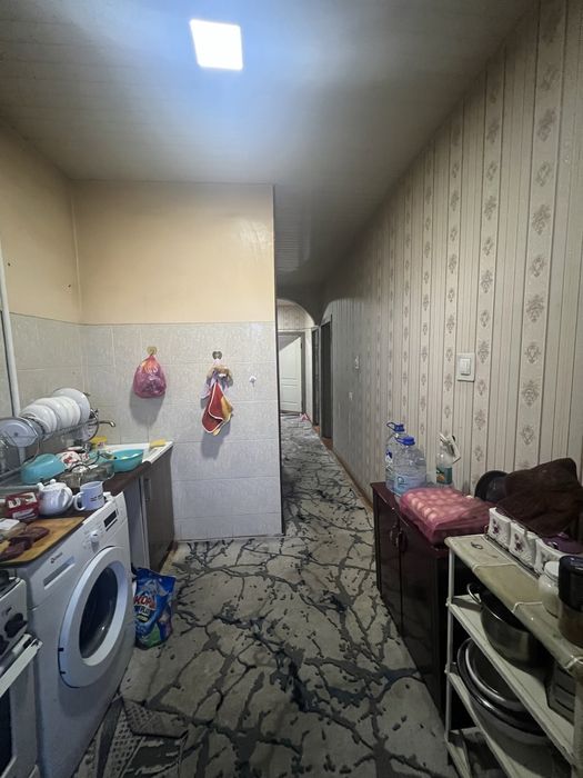 Юнусабадский район. 3/4/5 Тоза ремонт Обш:70 кВ.м.Ор.р Шох сарой