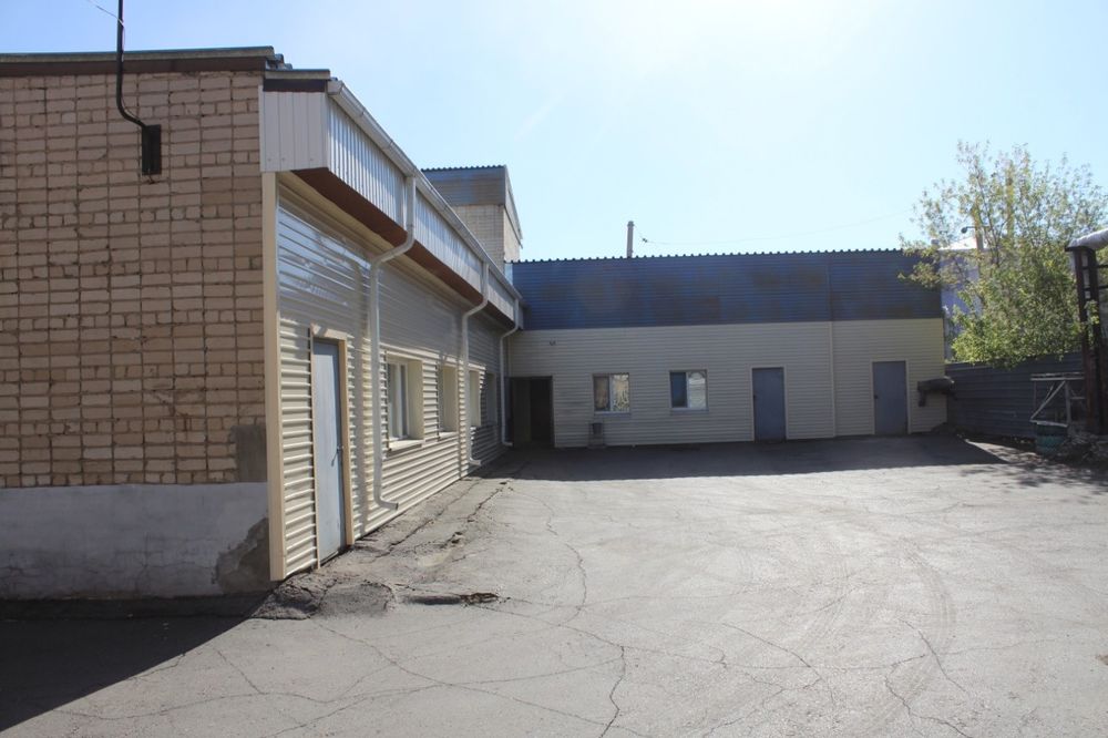 Продам столовую в районе жд вокзала.