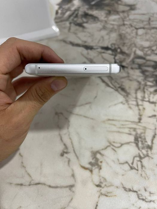 Samsung Galaxy Note 9  holati yaxshi