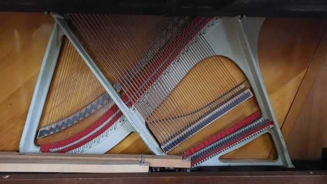 Немско пиано Schiedmayer – Stuttgart