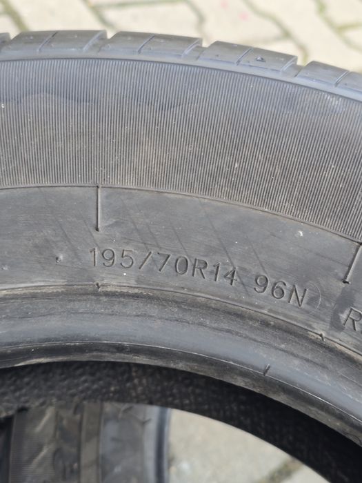 195 70 14 GT RADIAL
