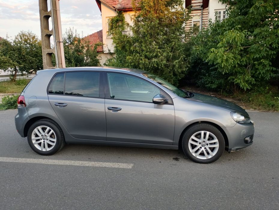VOLKSWAGEN Golf 2011 — imagine 2