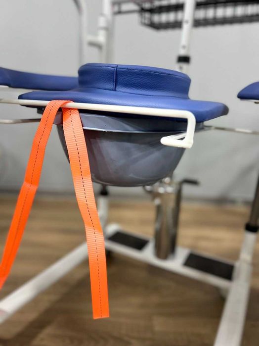 Инвалидный стул с гидравликой