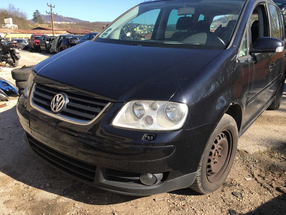 VW Volkswagen Touran 2.0tdi 140 к.с. на части