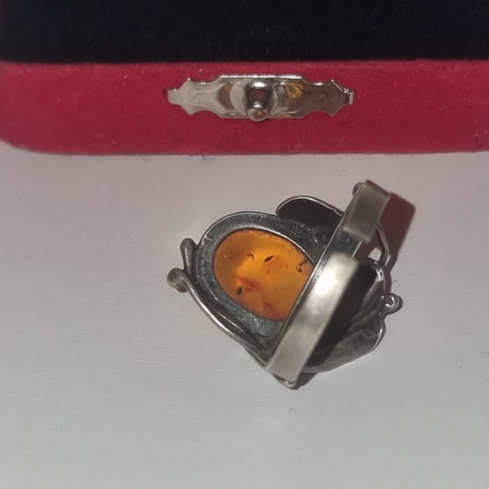 Inel argint 925 cu chihlimbar natural, model vintage reglabil