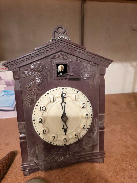 Ceas cu cuc rusesc, marca Majak (Маяк) anii 1970