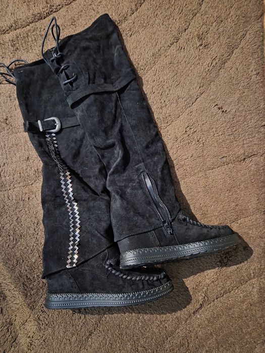 Дамски чизми с платформа