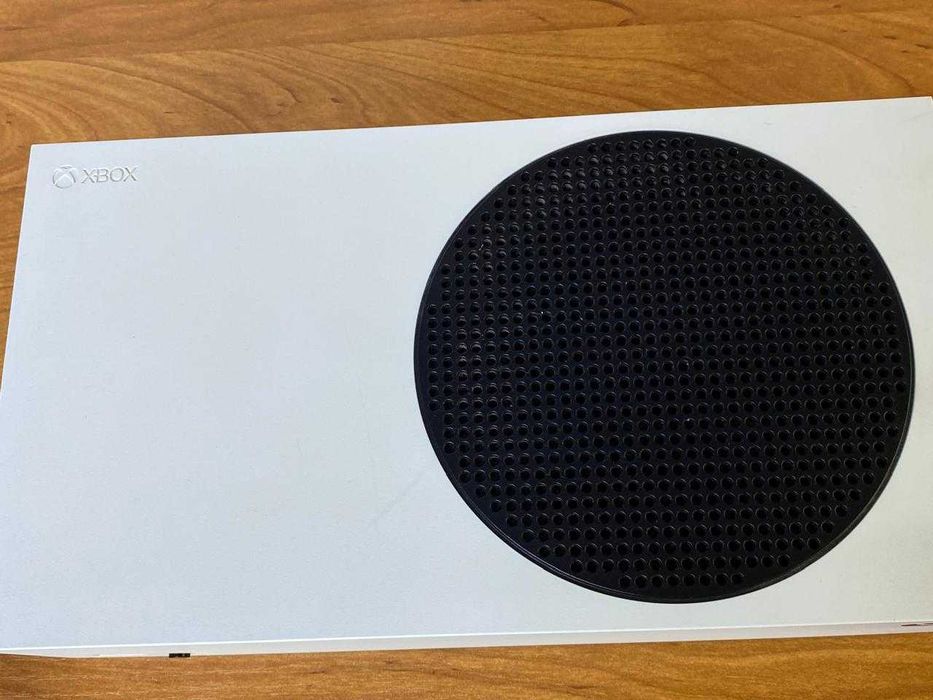 Microsoft Xbox Series S 2 Геймпада