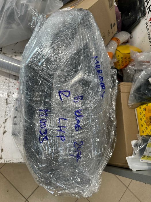 Фарове фар десен Mercedes GLA 247 class farove far Мерцедес ГЛА 247