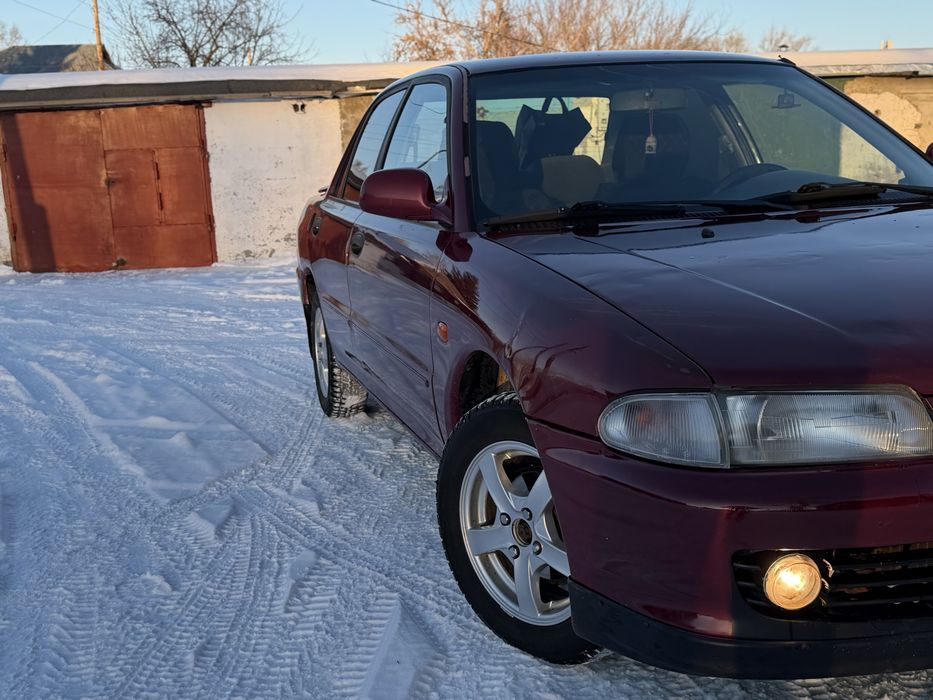 Продам Lancer GLX!