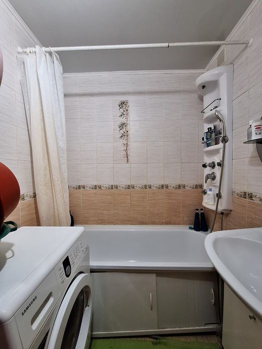 Продаётся 3 комн Кунаева недорого