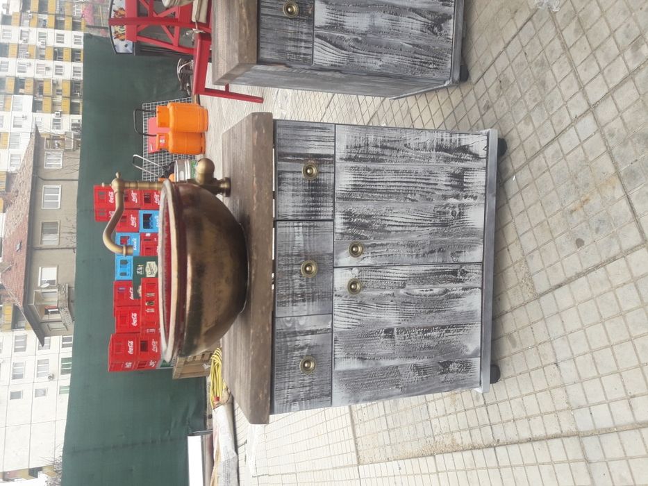 Шкафове за баня от масив