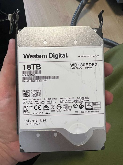 Western Digital WD180EDFZ-11AFWA0 18TB - 1
