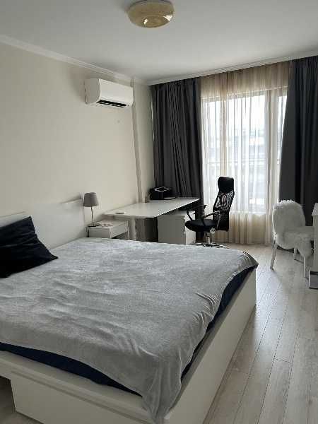 Дава се под наем Тристаен апартамент в Пловдив, Тракия - 120 кв.м за 275000 € - Снимка #2