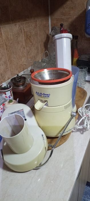 Storcător de fructe și legume